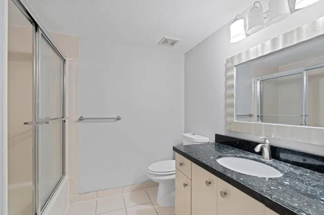 South Palm Beach Unit 203 photo 19