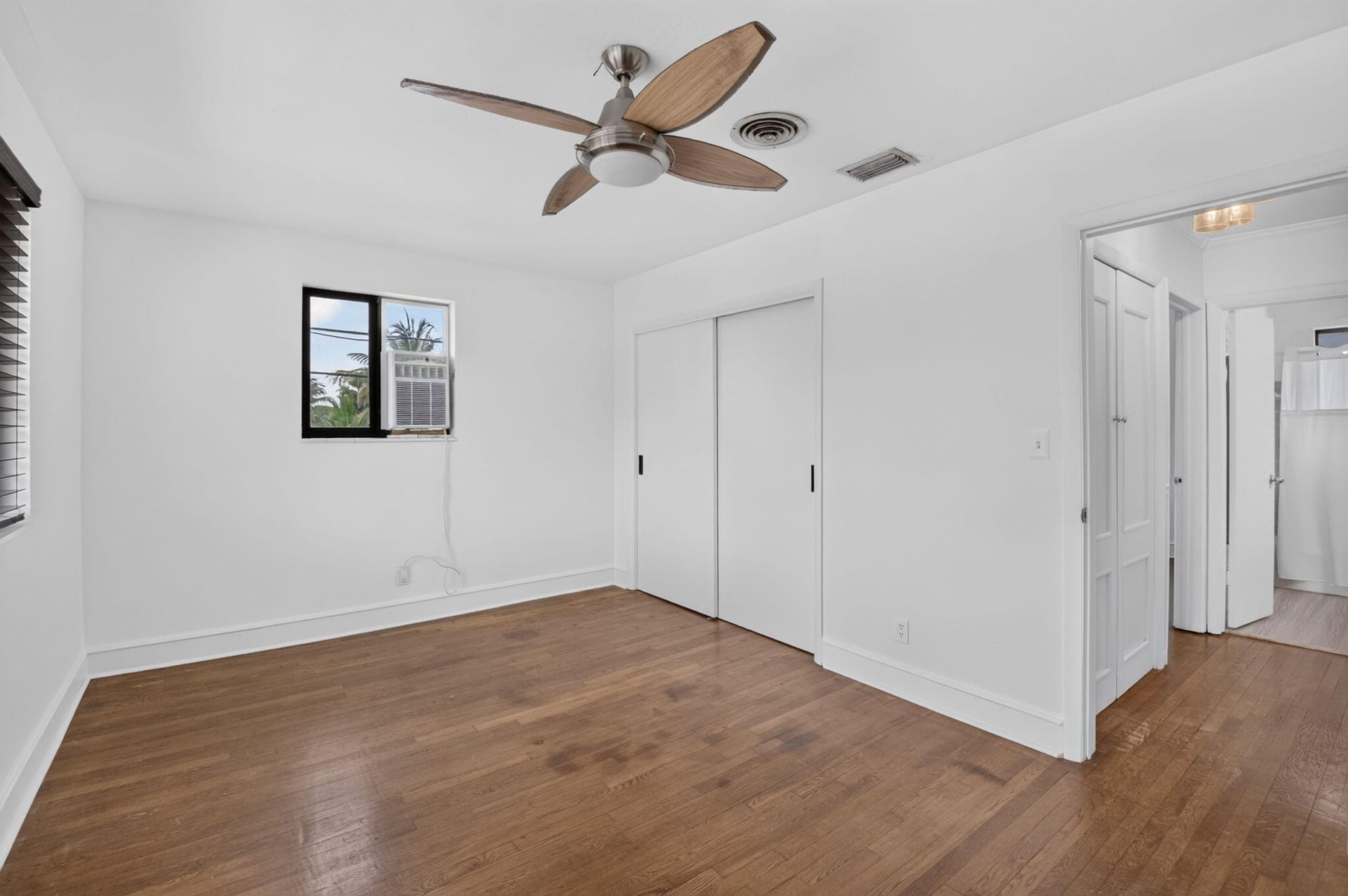 Residence photo 10