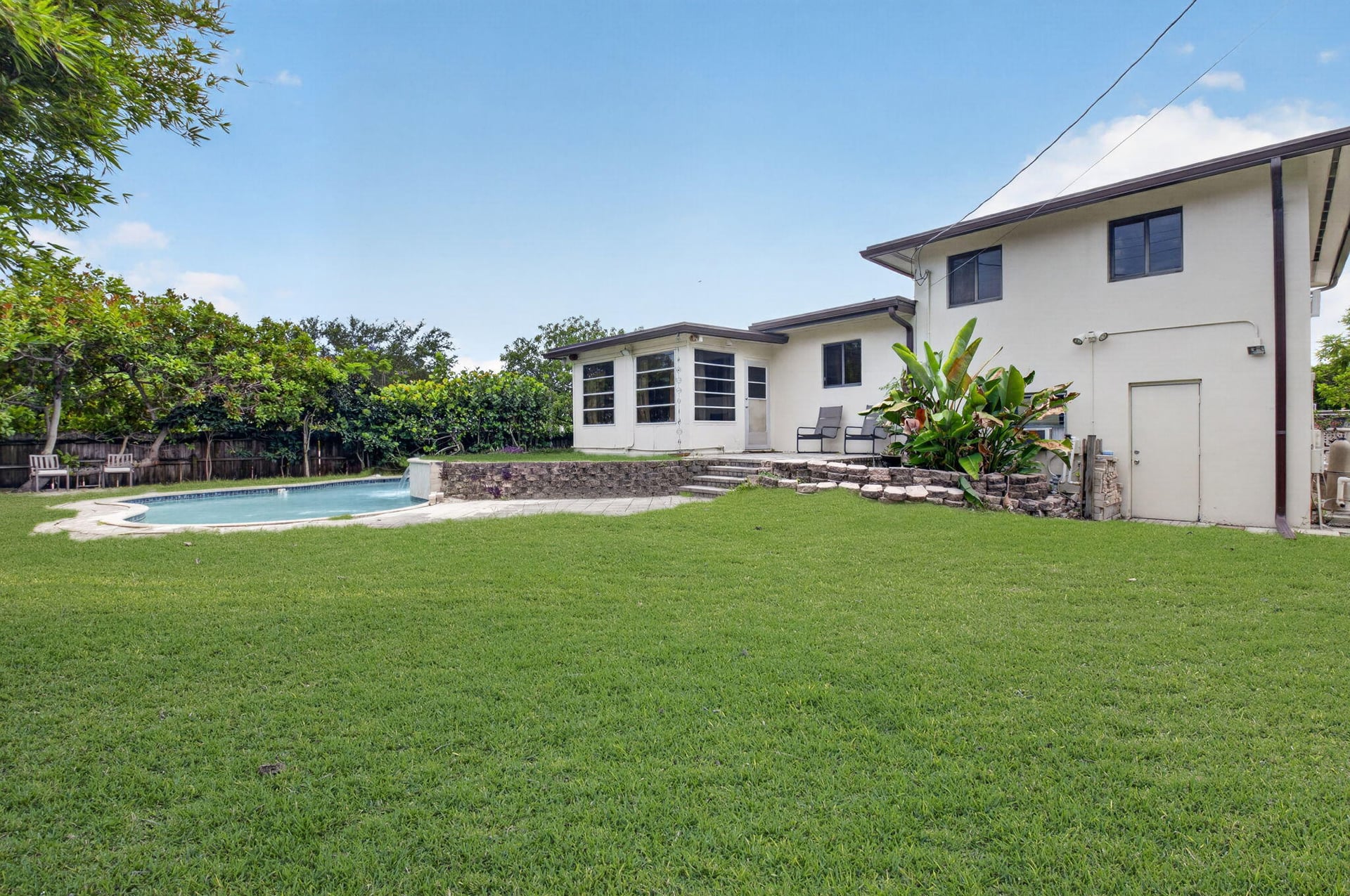 Residence photo 15