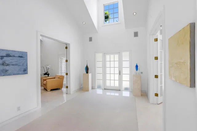 North End Palm Beach Residence photo 11