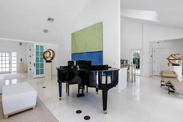 North End Palm Beach Residence photo 16