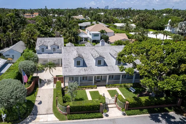 North End Palm Beach Residence photo 45