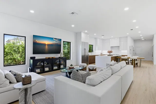  Residence photo 13