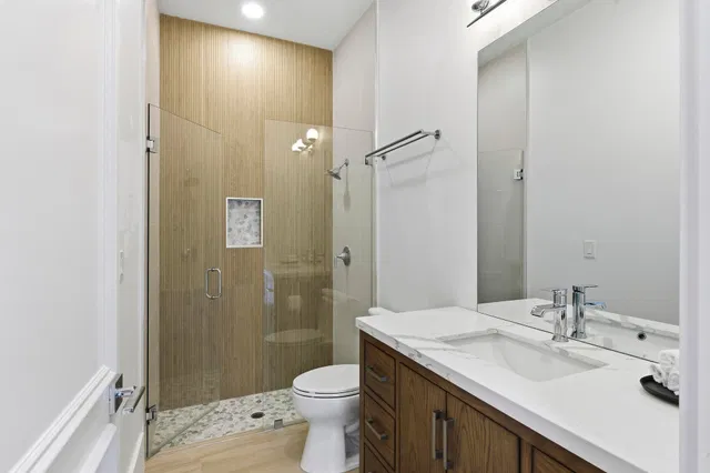  Residence photo 24