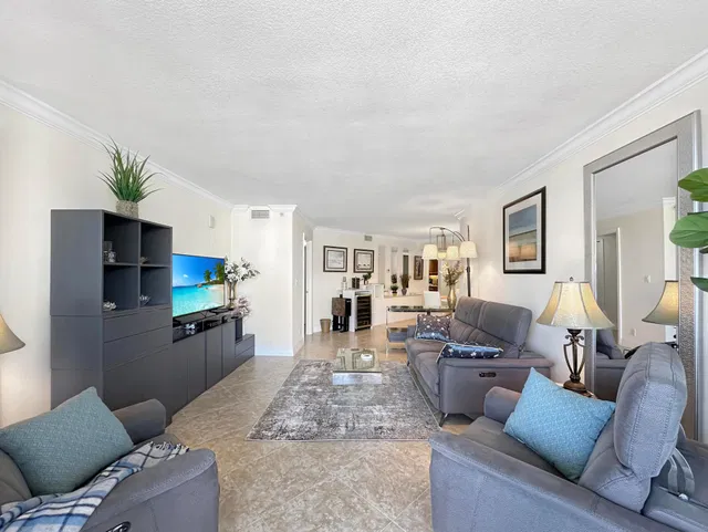 Tiara Singer Island Unit 20 B photo 6