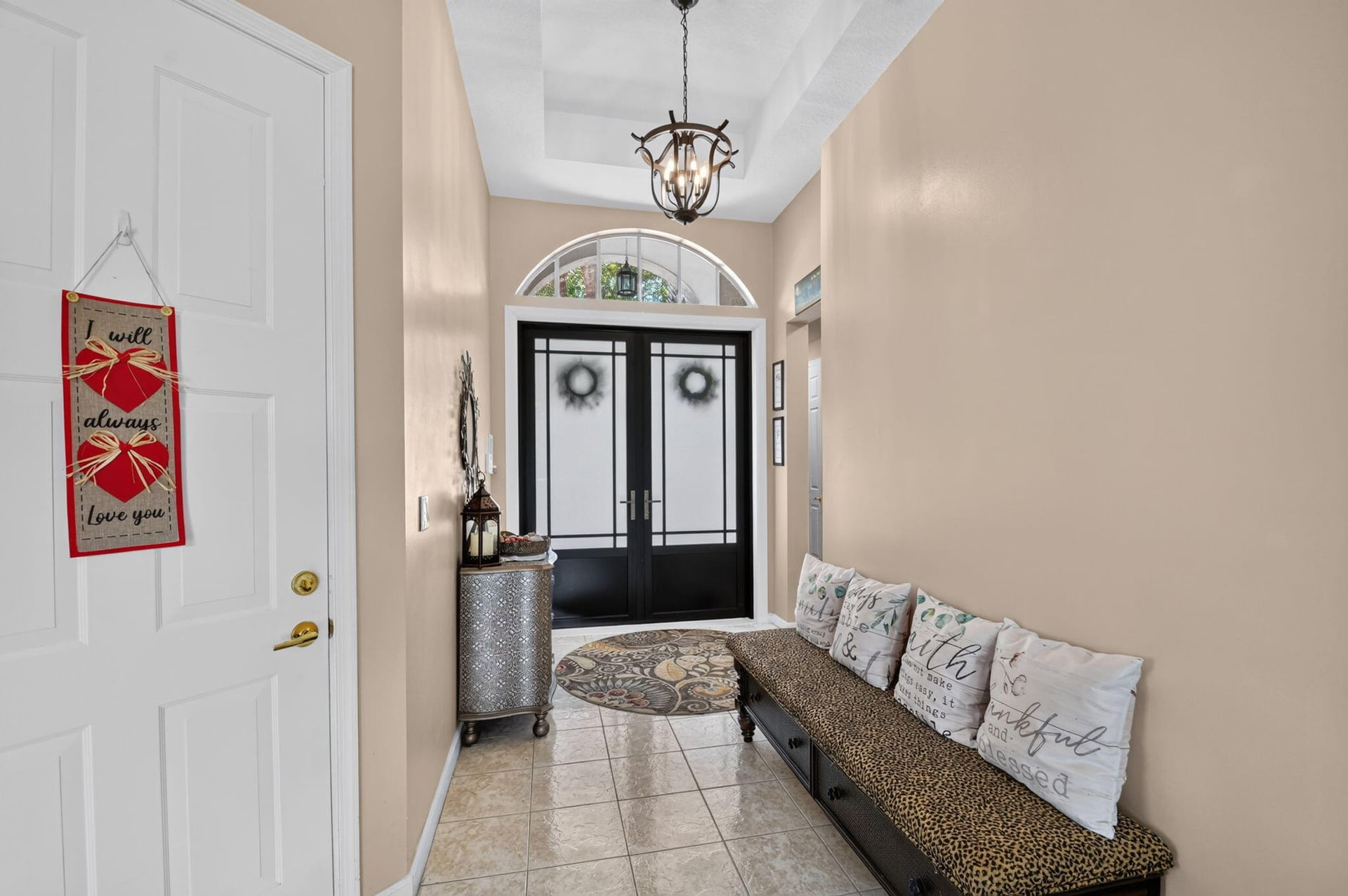 Residence photo 3