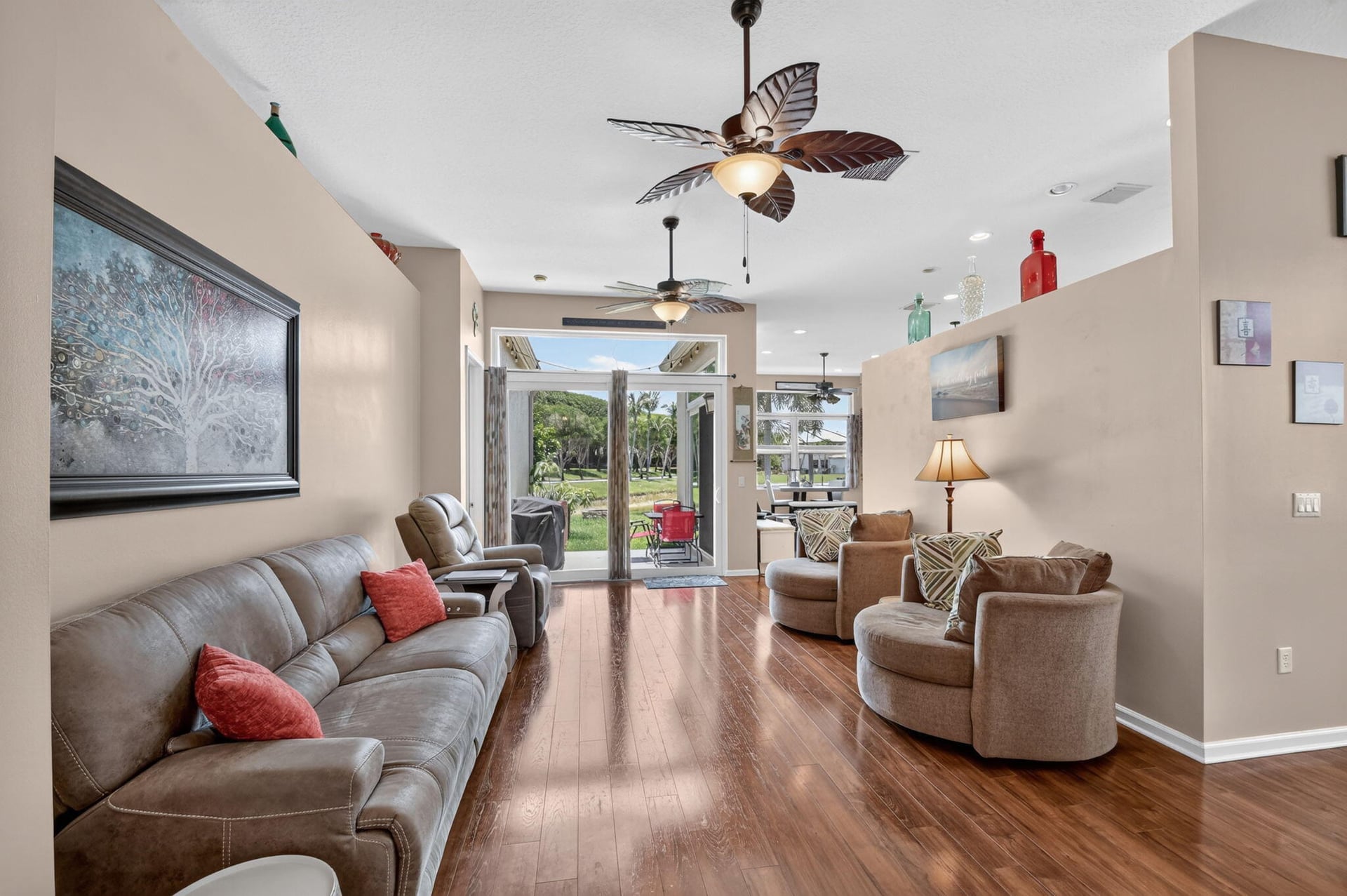 Residence photo 5
