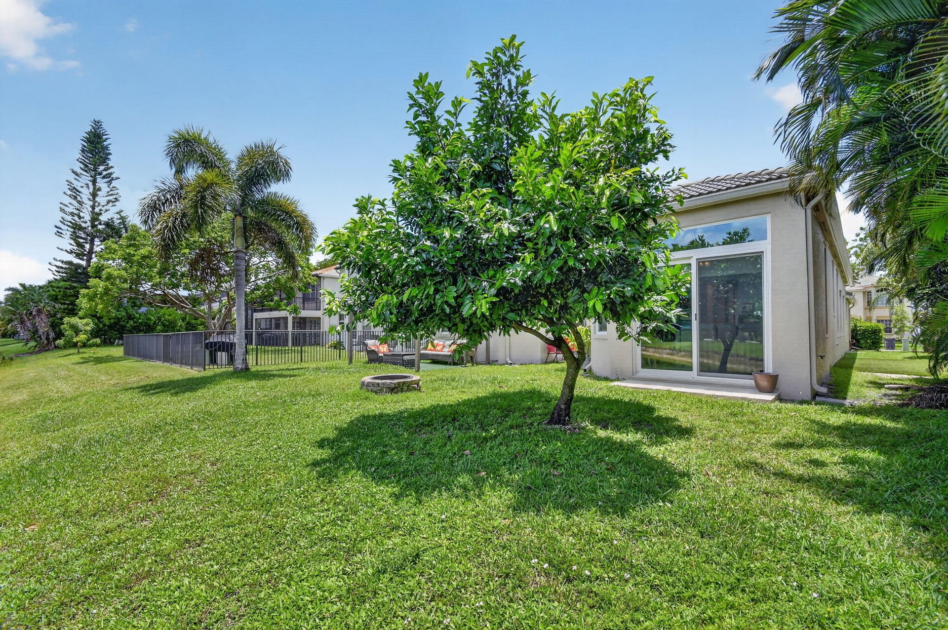 Residence photo 29