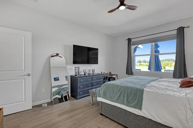 Residence photo 18