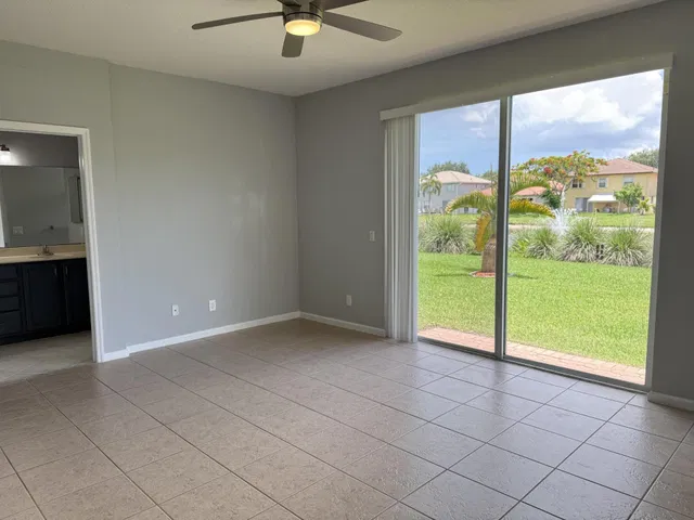  Residence photo 14