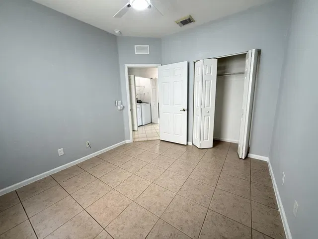  Residence photo 19