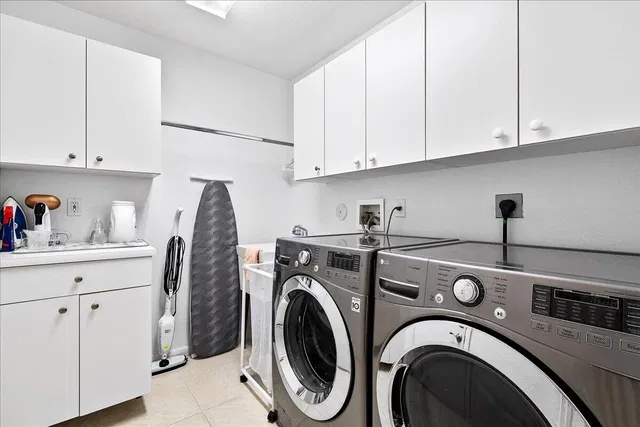 Residence photo 15