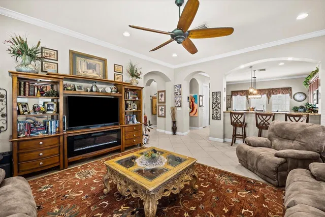 Residence photo 14