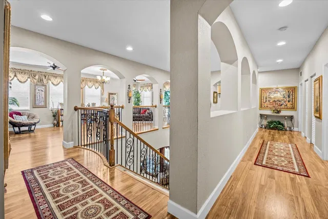 Residence photo 26