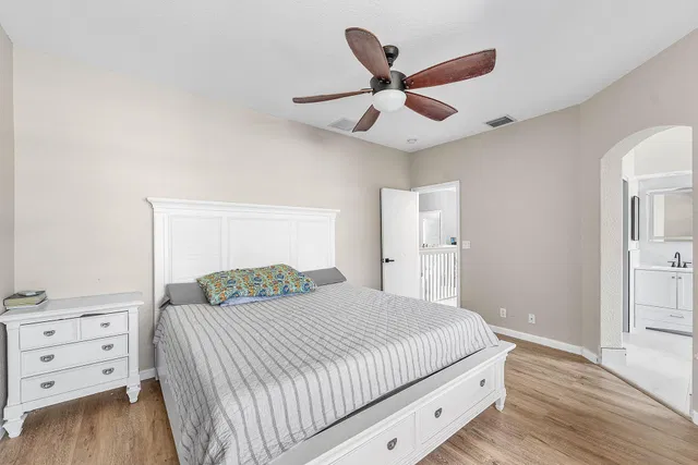  Residence photo 24