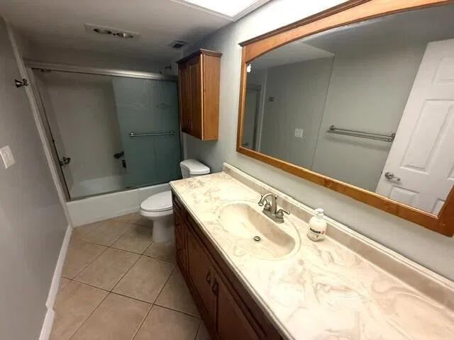  Unit 103 photo 8
