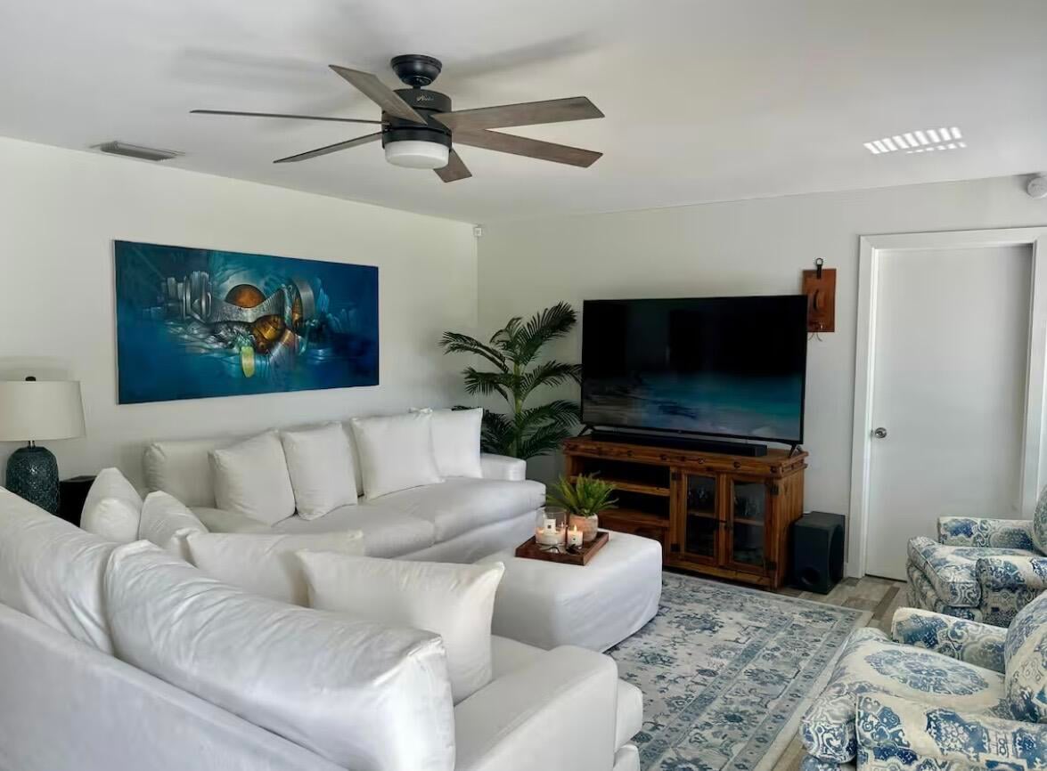 Residence photo 11
