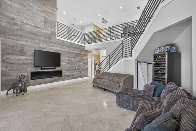 Residence photo 21
