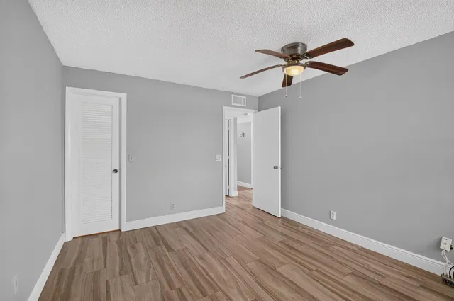 Residence photo 23