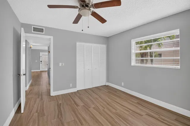 Residence photo 24