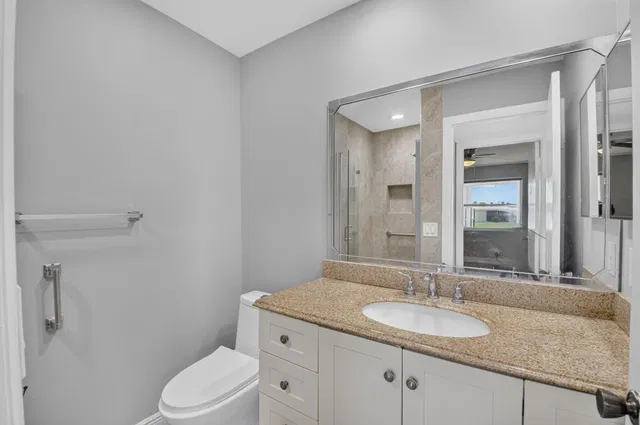 Residence photo 26