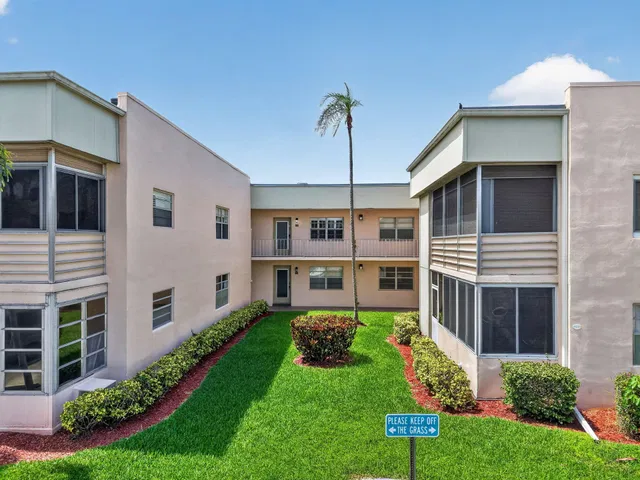 Residence photo 31