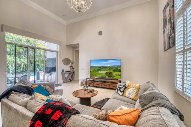 Residence photo 25