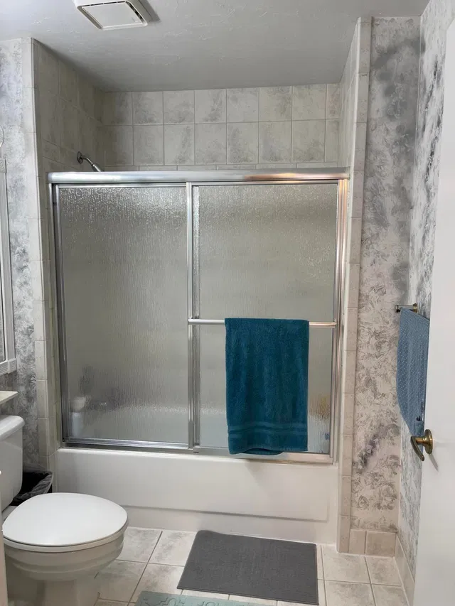 Unit F photo 41