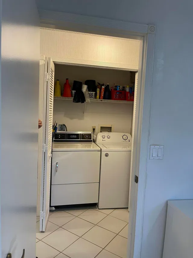 Unit F photo 47