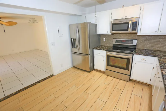 Unit C photo 15