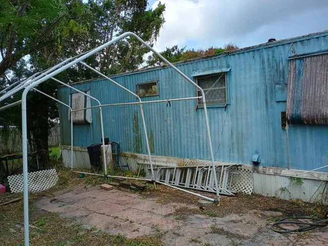 Residence photo 12