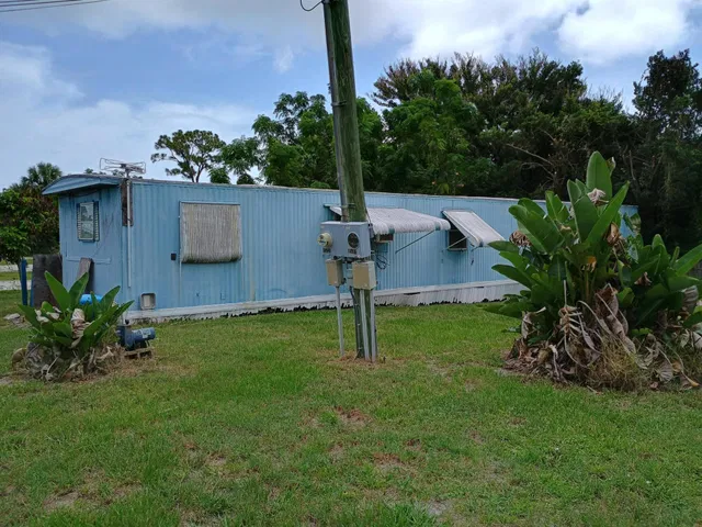 Residence photo 16