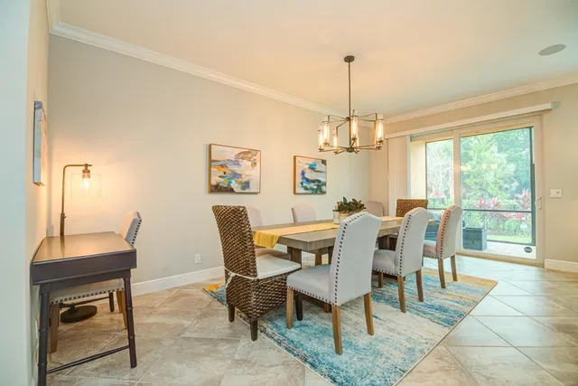 Residence photo 10