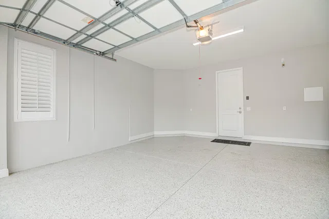 Residence photo 33