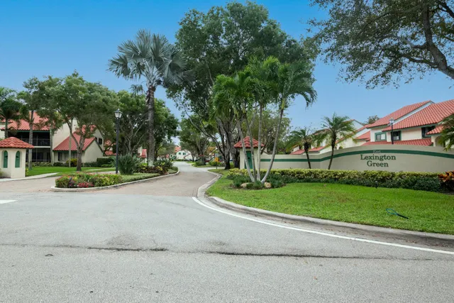 PGA National Palm Beach Gardens Unit A photo 20