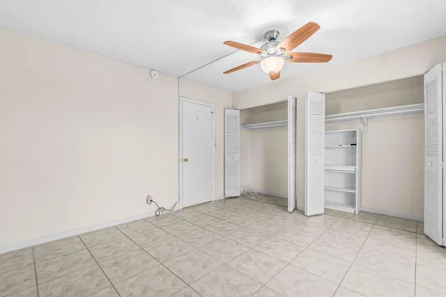 Residence photo 15