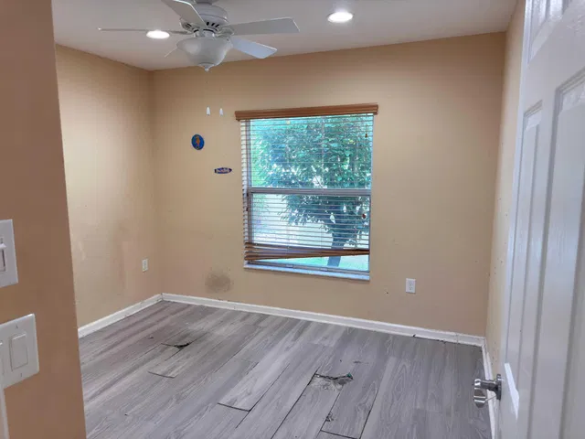 Residence photo 16