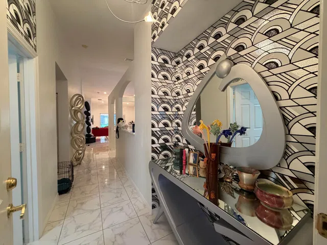 Residence photo 10