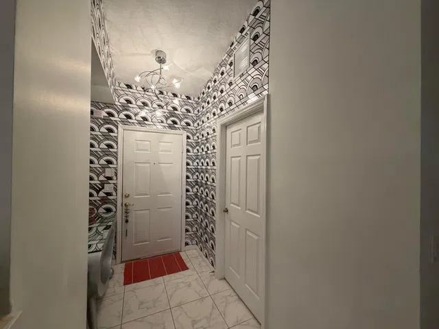 Residence photo 19