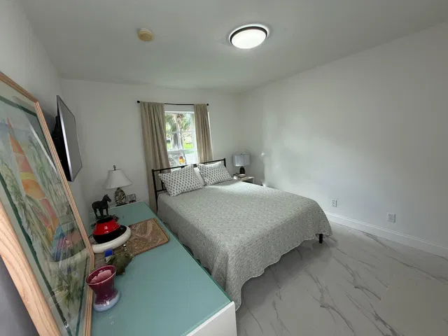 Residence photo 21
