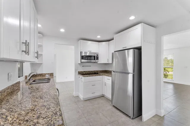 Residence photo 9