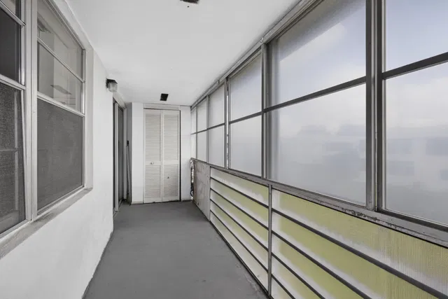 Residence photo 11