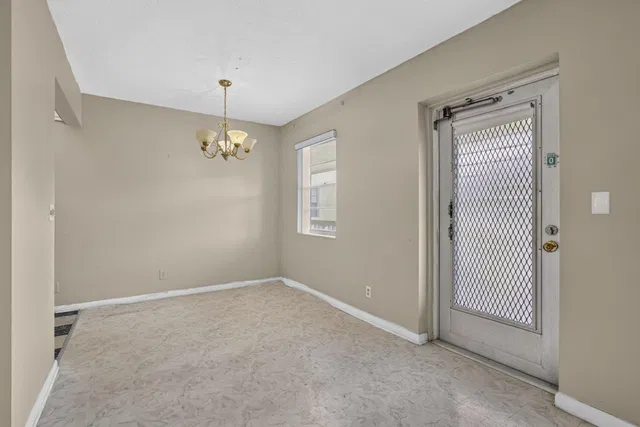 Residence photo 27