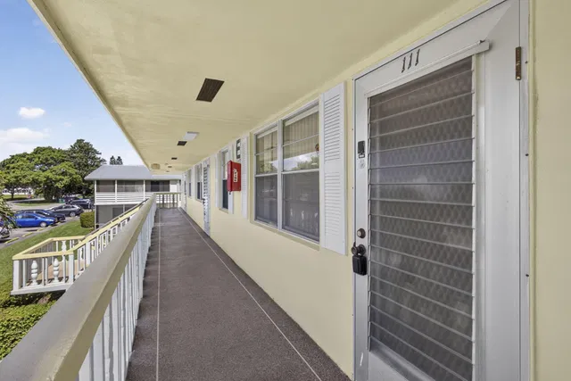 Residence photo 31