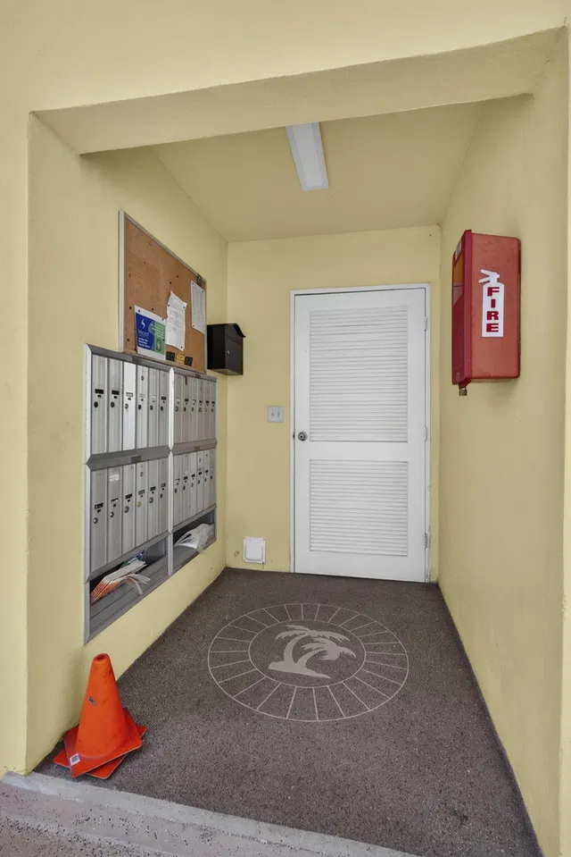 Residence photo 38