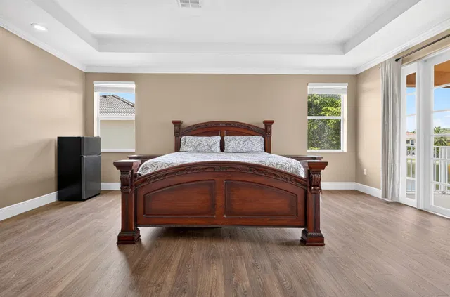Residence photo 83