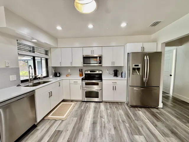 Residence photo 9