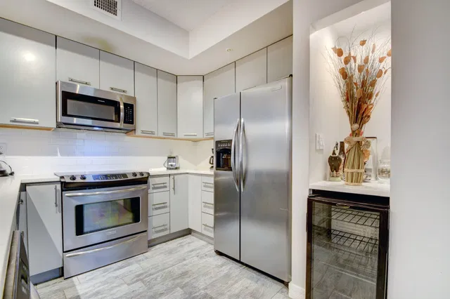 Courtyards in Cityplace Unit 208 photo 8