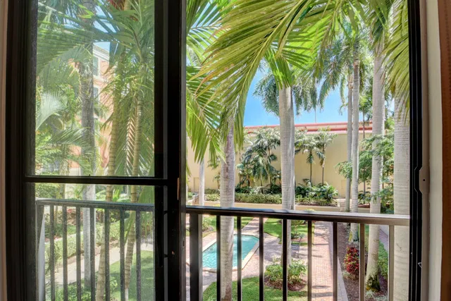 Courtyards in Cityplace Unit 208 photo 11