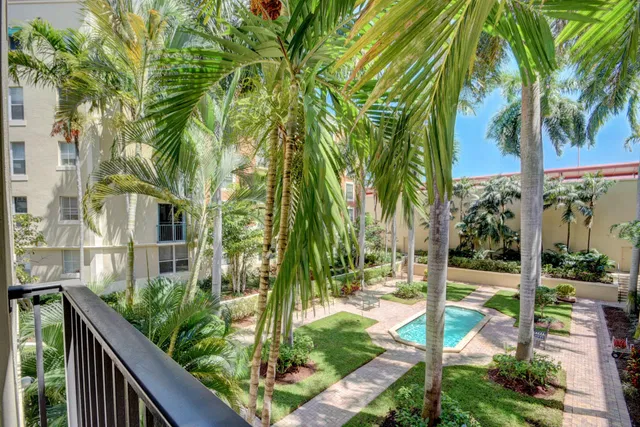 Courtyards in Cityplace Unit 208 photo 14